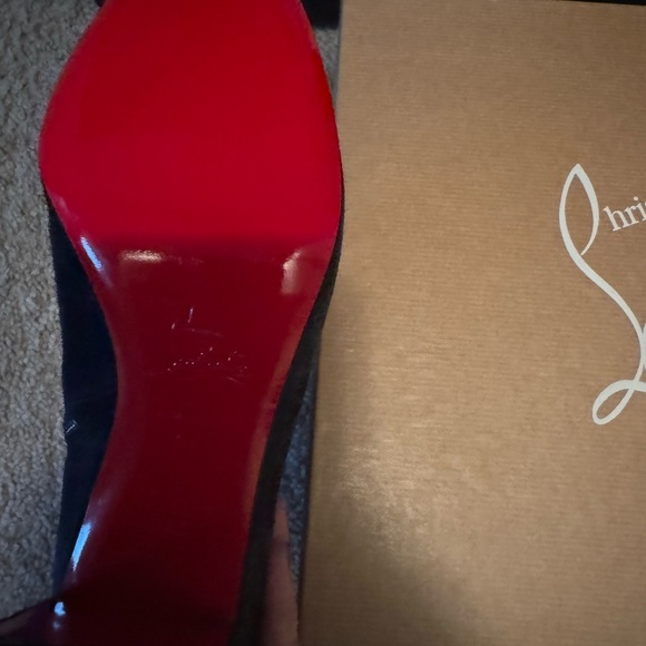 Authentic Christian Loubotin Castarika Navy suede boot - Picture 14 of 16